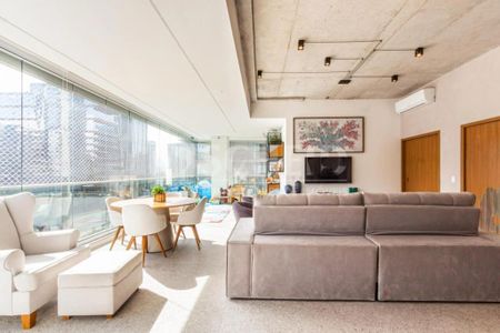 Apartamento à venda com 3 quartos, 181m² em Vila Nova Conceição, São Paulo