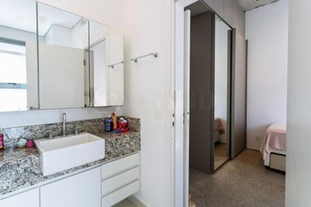 Apartamento à venda com 181m², 3 quartos e 3 vagas