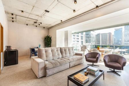 Apartamento à venda com 181m², 3 quartos e 3 vagas