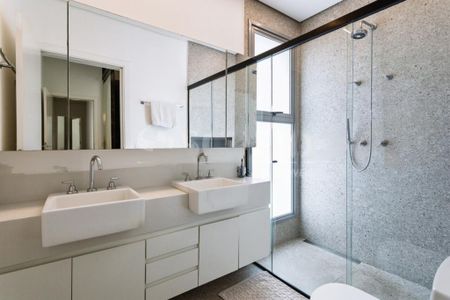 Apartamento à venda com 181m², 3 quartos e 3 vagas