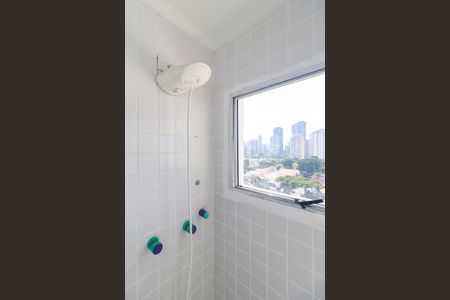 Apartamento para alugar com 65m², 2 quartos e 1 vaga Apartamento para alugar com 65m², 2 quartos e 1 vagaBanheiro