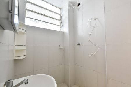Apartamento para alugar com 56m², 2 quartos e sem vaga Apartamento para alugar com 56m², 2 quartos e sem vagaBanheiro