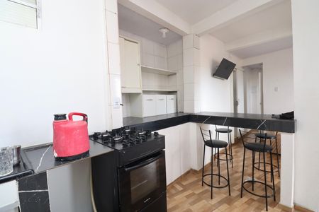 Cozinha de casa de condomínio para alugar com 2 quartos, 65m² em Piatã, Salvador
