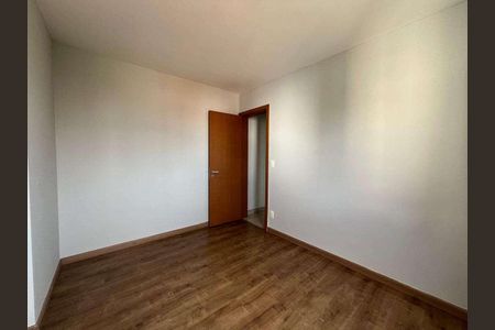 Apartamento à venda com 3 quartos, 90m² em Liberdade, Belo Horizonte