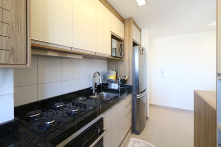 Apartamento à venda com 45m², 2 quartos e 1 vaga Apartamento à venda com 45m², 2 quartos e 1 vagaCozinha
