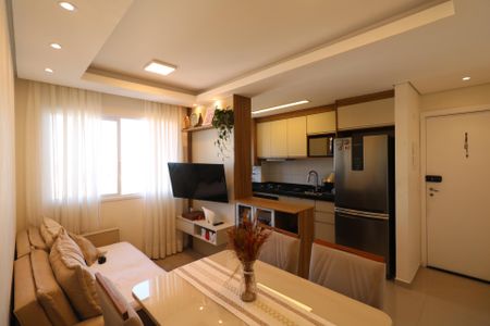 Apartamento à venda com 45m², 2 quartos e 1 vaga Apartamento à venda com 45m², 2 quartos e 1 vagaSala