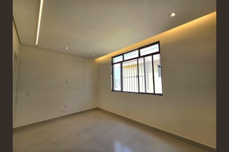 Apartamento à venda com 58m², 2 quartos e 1 vaga Apartamento à venda com 58m², 2 quartos e 1 vagaSala
