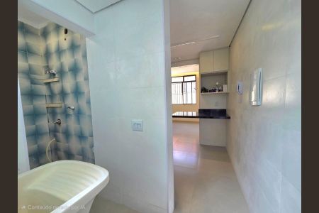 Apartamento à venda com 58m², 2 quartos e 1 vaga Apartamento à venda com 58m², 2 quartos e 1 vagaÁrea de Serviço