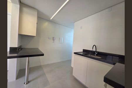 Apartamento à venda com 58m², 2 quartos e 1 vaga Apartamento à venda com 58m², 2 quartos e 1 vagaCozinha