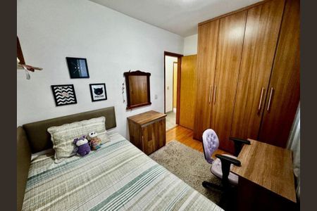 Apartamento à venda com 3 quartos, 220m² em Castelo, Belo Horizonte