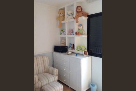 Foto 05 de apartamento à venda com 3 quartos, 70m² em Vila Carbone, São Paulo