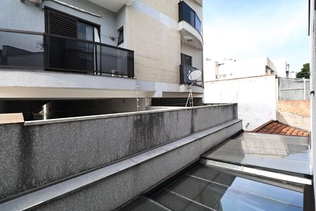 Apartamento à venda com 136m², 3 quartos e 2 vagas Apartamento à venda com 136m², 3 quartos e 2 vagasVista da suíte