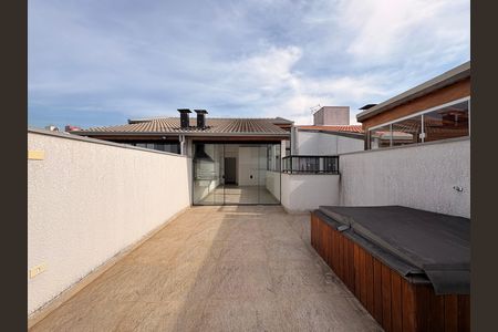Apartamento à venda com 136m², 3 quartos e 2 vagas Apartamento à venda com 136m², 3 quartos e 2 vagasCobertura