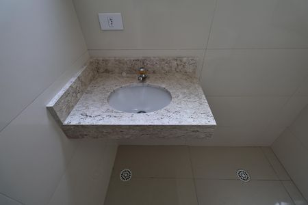 Apartamento à venda com 136m², 3 quartos e 2 vagas Apartamento à venda com 136m², 3 quartos e 2 vagasBanheiro da suíte