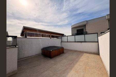 Apartamento à venda com 136m², 3 quartos e 2 vagas Apartamento à venda com 136m², 3 quartos e 2 vagasCobertura