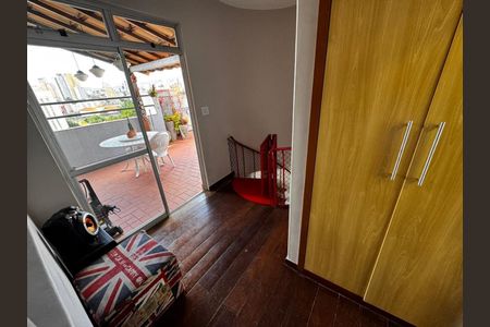 Foto 12 de apartamento à venda com 4 quartos, 240m² em Floresta, Belo Horizonte