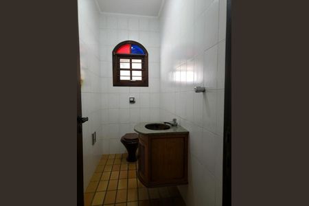 Casa à venda com 3 quartos, 170m² em Campo Grande, São Paulo