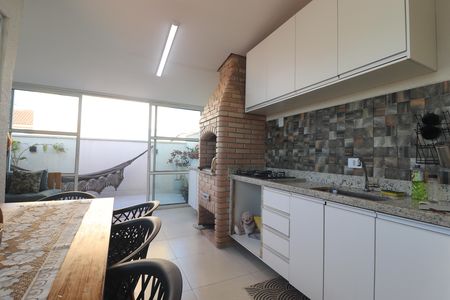 Apartamento para alugar com 110m², 2 quartos e 1 vagaCozinha