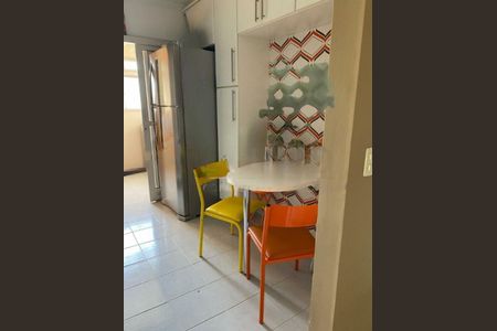 Apartamento à venda com 126m², 4 quartos e 2 vagas