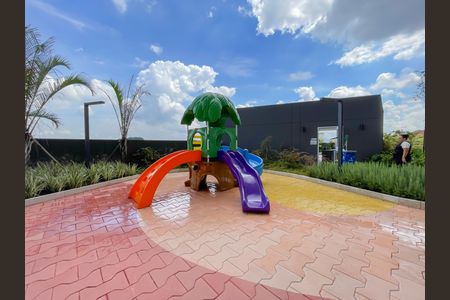 Casa de condomínio à venda com 67m², 2 quartos e 1 vaga Casa de condomínio à venda com 67m², 2 quartos e 1 vagaÁrea comum - Playground