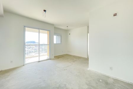 Sala de casa de condomínio à venda com 2 quartos, 67m² em Vila Osasco, Osasco