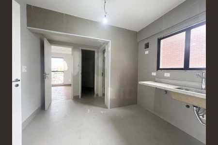 Apartamento à venda com 3 quartos, 182m² em Jardim Leonor, São Paulo