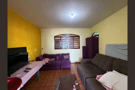 Casa para alugar com 50m², 1 quarto e sem vaga