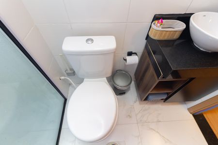 Apartamento para alugar com 47m², 2 quartos e sem vagaBanheiro
