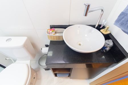 Apartamento para alugar com 47m², 2 quartos e sem vagaBanheiro