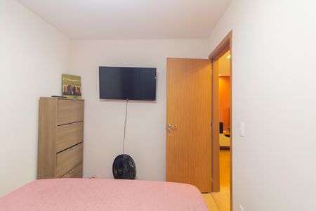 Quarto 1 de apartamento para alugar com 2 quartos, 47m² em Vila Cosmopolita, São Paulo