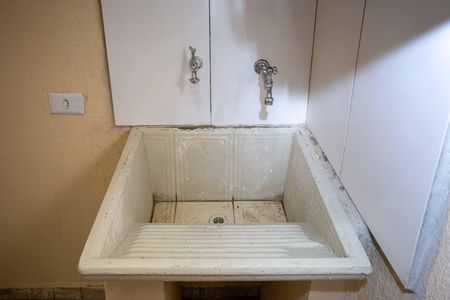 Casa para alugar com 60m², 2 quartos e sem vagaÁrea de Serviço