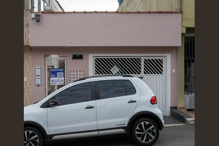 Casa para alugar com 60m², 2 quartos e sem vagaFachada