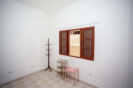 Quarto 1 de casa para alugar com 2 quartos, 60m² em Taboão, Diadema