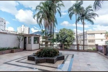 Apartamento à venda com 121m², 4 quartos e 2 vagas