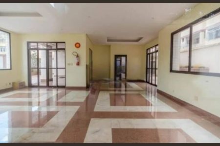 Apartamento à venda com 121m², 4 quartos e 2 vagas