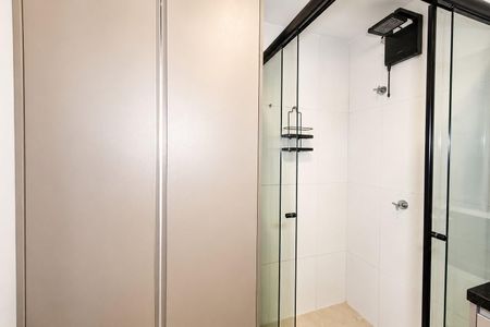 Studio à venda com 27m², 1 quarto e sem vaga Studio à venda com 27m², 1 quarto e sem vagaBanheiro