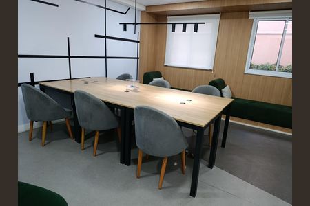 Studio à venda com 27m², 1 quarto e sem vaga Studio à venda com 27m², 1 quarto e sem vagaCoworking