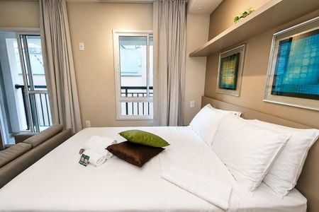 Studio à venda com 27m², 1 quarto e sem vaga Studio à venda com 27m², 1 quarto e sem vagaDormitório