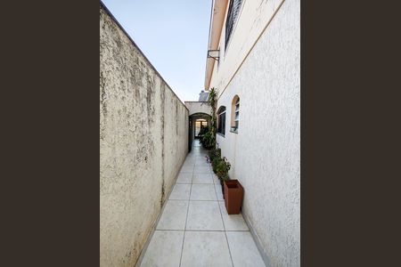 Casa à venda com 303m², 3 quartos e 5 vagasCorredor Lateral