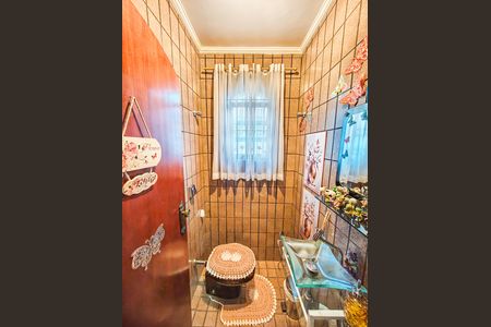 Casa à venda com 303m², 3 quartos e 5 vagasLavabo