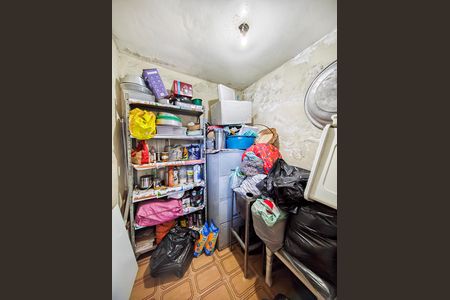 Casa à venda com 303m², 3 quartos e 5 vagasQuarto de Serviço