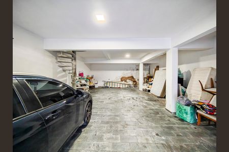 Casa à venda com 303m², 3 quartos e 5 vagasGaragem