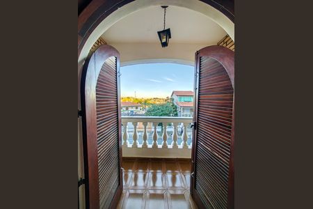 Casa à venda com 303m², 3 quartos e 5 vagasVaranda da Suíte 1