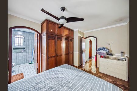 Casa à venda com 303m², 3 quartos e 5 vagasSuíte 3