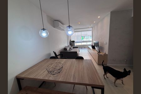 Apartamento à venda com 76m², 3 quartos e 1 vaga Apartamento à venda com 76m², 3 quartos e 1 vagaSala