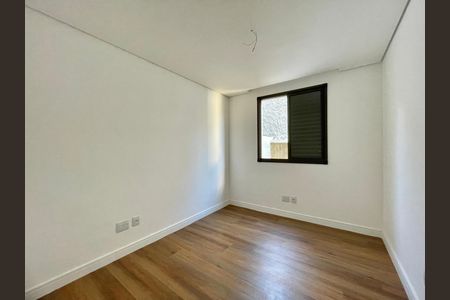 Apartamento à venda com 3 quartos, 130m² em Sagrada Família, Belo Horizonte