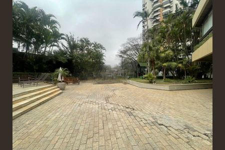 Apartamento à venda com 276m², 4 quartos e 3 vagas