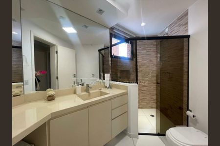 Apartamento à venda com 276m², 4 quartos e 3 vagas