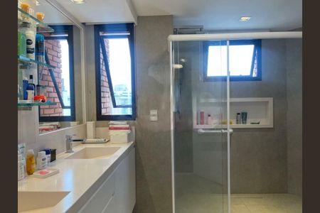 Apartamento à venda com 276m², 4 quartos e 3 vagas