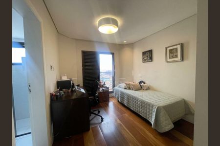 Apartamento à venda com 276m², 4 quartos e 3 vagas